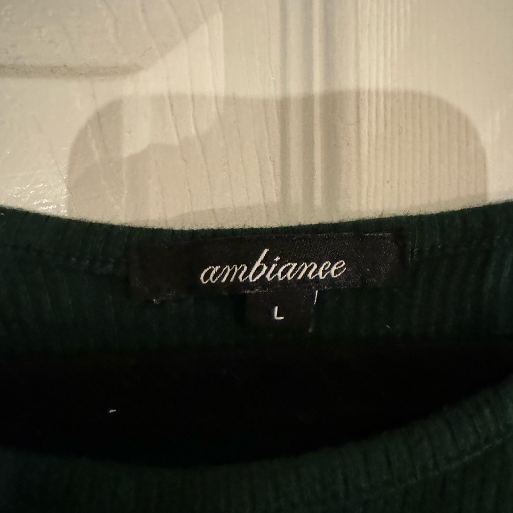 Forest Green Ribbed Tank Top - Picture 4 of 4